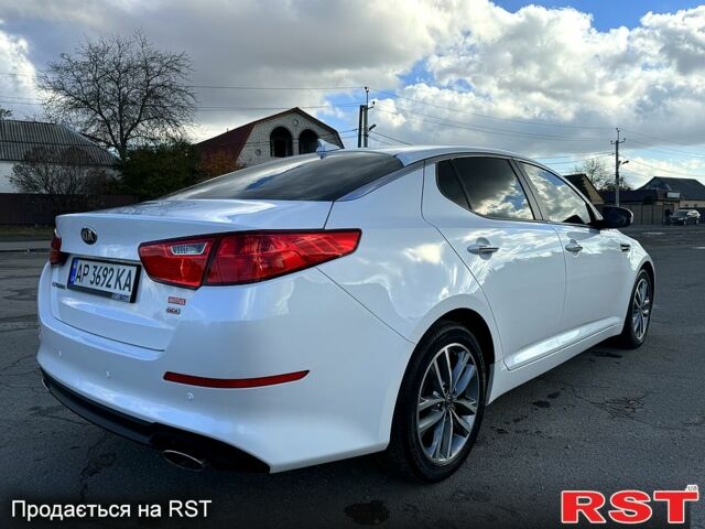 Білий Кіа Оптіма, об'ємом двигуна 2.4 л та пробігом 116 тис. км за 9300 $, фото 5 на Automoto.ua