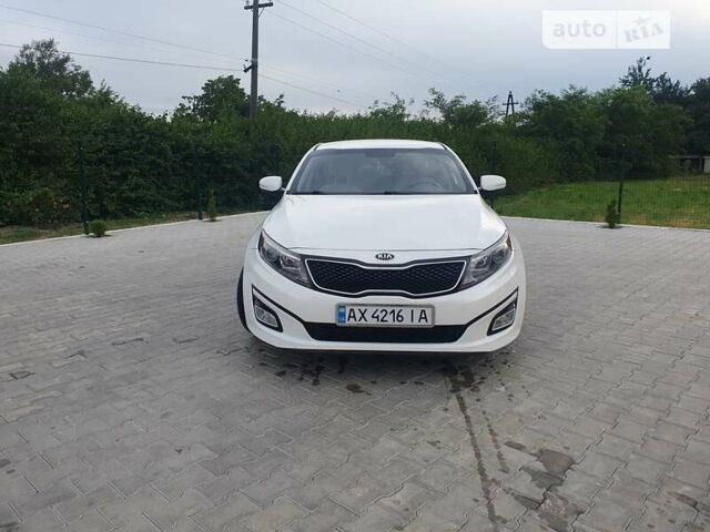 Белый Киа Оптима, объемом двигателя 2.36 л и пробегом 105 тыс. км за 10500 $, фото 5 на Automoto.ua