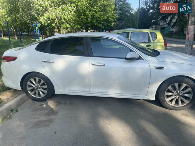 Киа Оптима 2015 в Харькове на Automoto.ua Белый Киа Оптима, объемом двигателя 2.4 л и пробегом 190 тыс. км за 10500 $, фото 2 на Automoto.ua