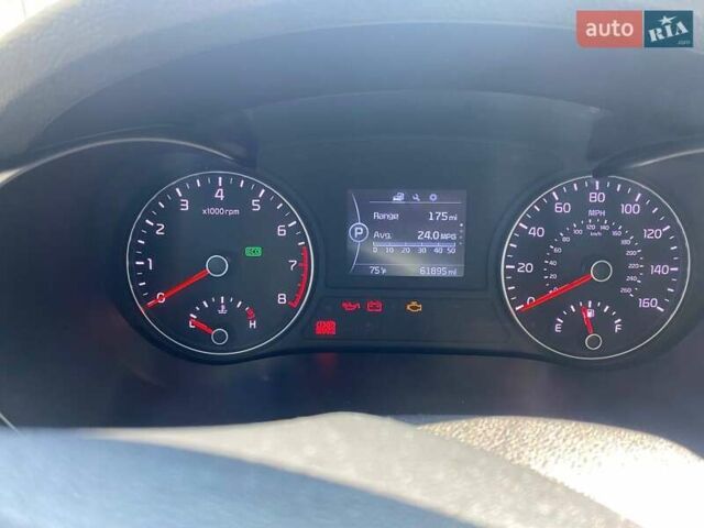 Белый Киа Оптима, объемом двигателя 2.4 л и пробегом 120 тыс. км за 9500 $, фото 12 на Automoto.ua