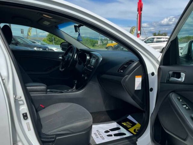 Белый Киа Оптима, объемом двигателя 2.4 л и пробегом 103 тыс. км за 10500 $, фото 8 на Automoto.ua