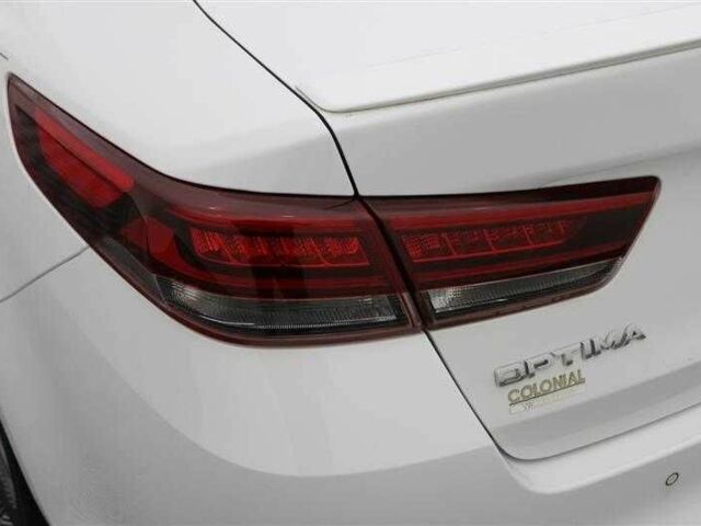 Белый Киа Оптима, объемом двигателя 2 л и пробегом 66 тыс. км за 10500 $, фото 10 на Automoto.ua