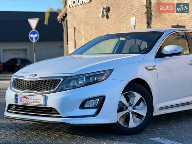 Кіа Оптіма 2015 у Одесі на Automoto.ua Білий Кіа Оптіма, об'ємом двигуна 2.36 л та пробігом 298 тис. км за 9500 $, фото 3 на Automoto.ua
