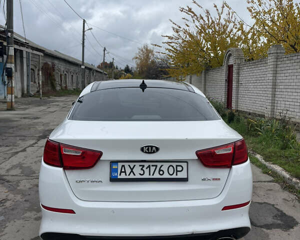 Белый Киа Оптима, объемом двигателя 2.36 л и пробегом 220 тыс. км за 8500 $, фото 3 на Automoto.ua