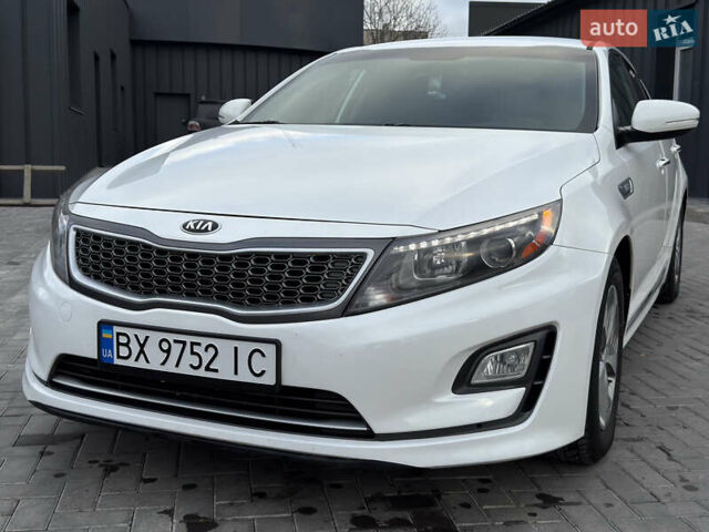 Белый Киа Оптима, объемом двигателя 2.4 л и пробегом 152 тыс. км за 10500 $, фото 7 на Automoto.ua
