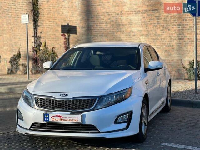 Кіа Оптіма 2015 у Одесі на Automoto.ua Білий Кіа Оптіма, об'ємом двигуна 2.36 л та пробігом 298 тис. км за 9500 $, фото 1 на Automoto.ua