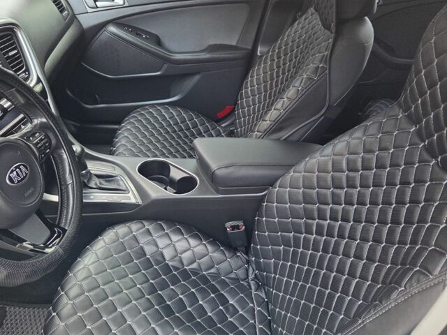 Білий Кіа Оптіма, об'ємом двигуна 2.4 л та пробігом 185 тис. км за 8400 $, фото 9 на Automoto.ua