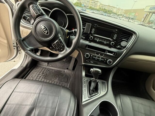 Белый Киа Оптима, объемом двигателя 2.4 л и пробегом 150 тыс. км за 9500 $, фото 7 на Automoto.ua