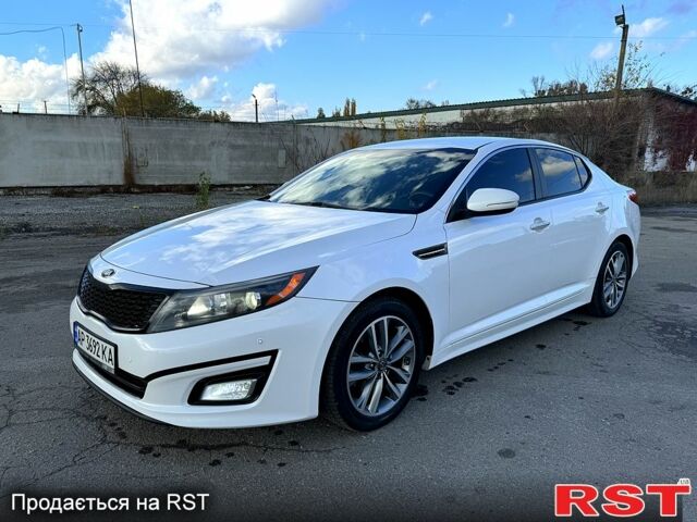 Білий Кіа Оптіма, об'ємом двигуна 2.4 л та пробігом 116 тис. км за 9300 $, фото 3 на Automoto.ua