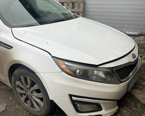 Белый Киа Оптима, объемом двигателя 2.36 л и пробегом 220 тыс. км за 4500 $, фото 3 на Automoto.ua