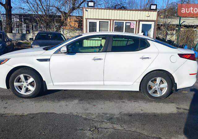 Білий Кіа Оптіма, об'ємом двигуна 2.4 л та пробігом 135 тис. км за 9500 $, фото 2 на Automoto.ua