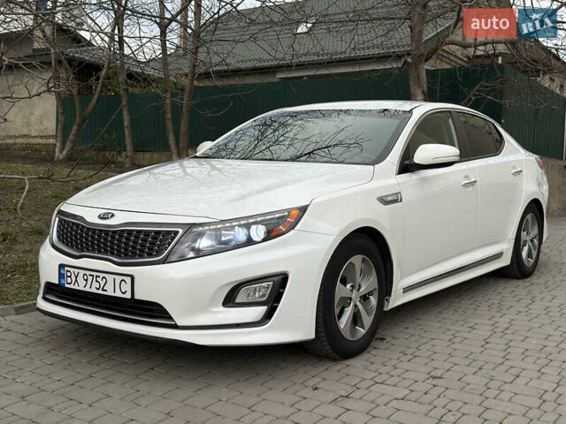 Белый Киа Оптима, объемом двигателя 2.4 л и пробегом 152 тыс. км за 10500 $, фото 5 на Automoto.ua