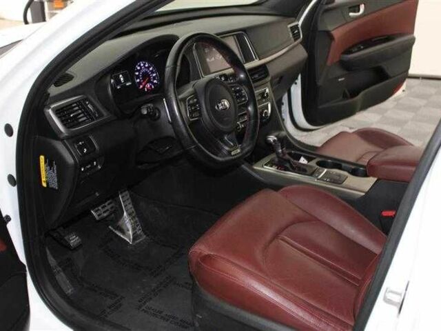 Белый Киа Оптима, объемом двигателя 2 л и пробегом 66 тыс. км за 10500 $, фото 17 на Automoto.ua