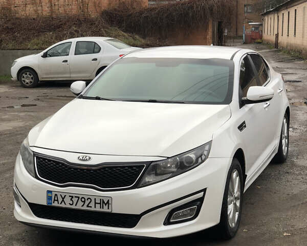 Білий Кіа Оптіма, об'ємом двигуна 2.36 л та пробігом 121 тис. км за 7900 $, фото 4 на Automoto.ua