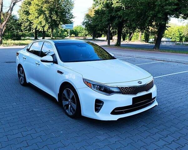 Белый Киа Оптима, объемом двигателя 2 л и пробегом 181 тыс. км за 9500 $, фото 26 на Automoto.ua
