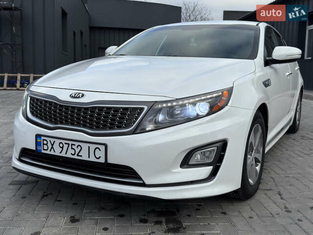 Белый Киа Оптима, объемом двигателя 2.4 л и пробегом 152 тыс. км за 10500 $, фото 12 на Automoto.ua