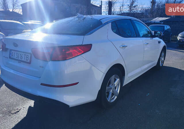 Білий Кіа Оптіма, об'ємом двигуна 2.4 л та пробігом 135 тис. км за 9500 $, фото 3 на Automoto.ua