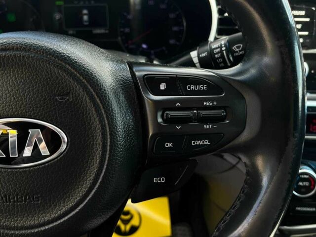 Белый Киа Оптима, объемом двигателя 2.4 л и пробегом 103 тыс. км за 10500 $, фото 21 на Automoto.ua