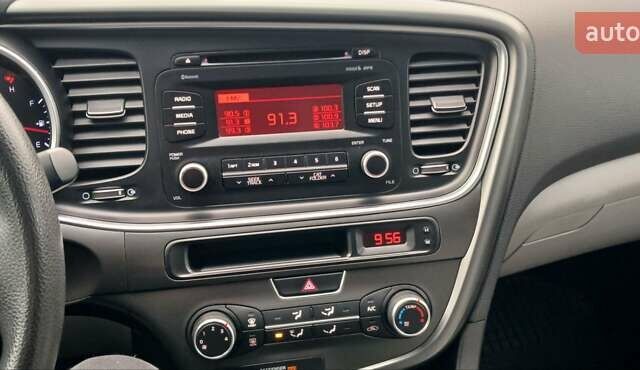 Білий Кіа Оптіма, об'ємом двигуна 2.36 л та пробігом 103 тис. км за 9200 $, фото 22 на Automoto.ua