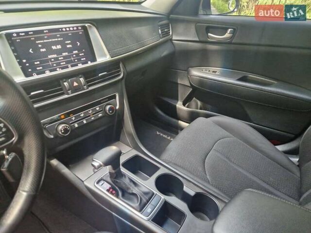 Белый Киа Оптима, объемом двигателя 2.4 л и пробегом 140 тыс. км за 12550 $, фото 21 на Automoto.ua