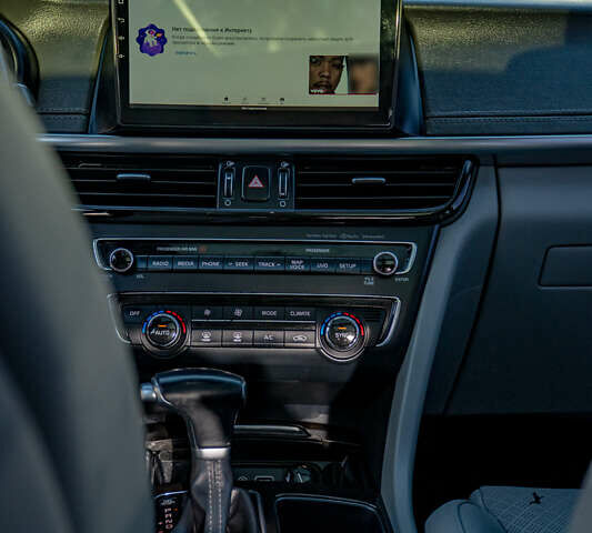 Белый Киа Оптима, объемом двигателя 2.4 л и пробегом 160 тыс. км за 13000 $, фото 36 на Automoto.ua