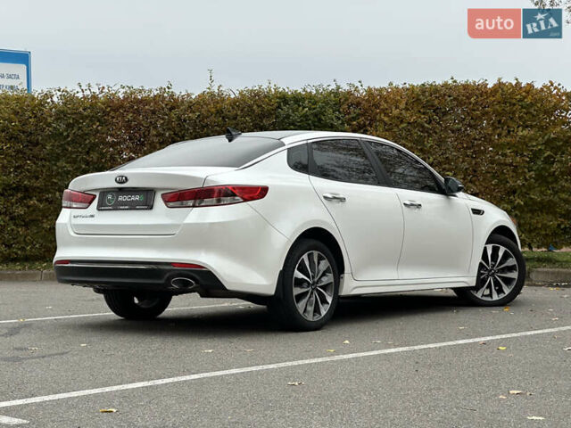 Білий Кіа Оптіма, об'ємом двигуна 2.36 л та пробігом 153 тис. км за 9500 $, фото 22 на Automoto.ua