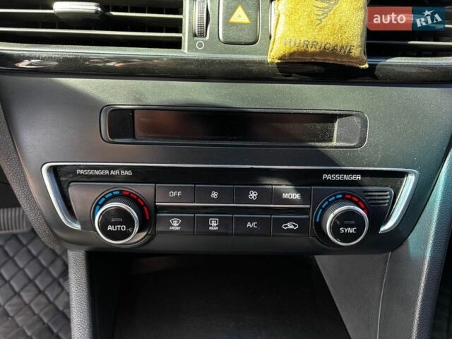 Белый Киа Оптима, объемом двигателя 2.4 л и пробегом 191 тыс. км за 12390 $, фото 24 на Automoto.ua