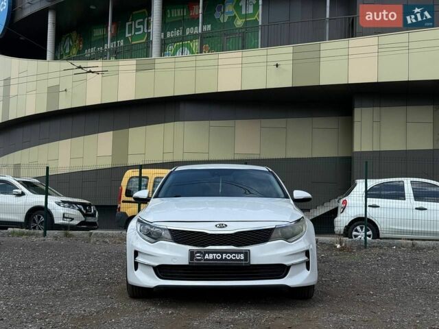 Белый Киа Оптима, объемом двигателя 2.36 л и пробегом 160 тыс. км за 8990 $, фото 2 на Automoto.ua