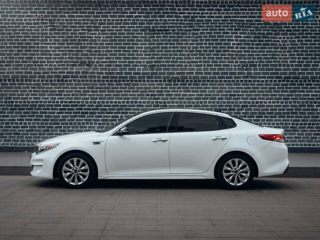 Белый Киа Оптима, объемом двигателя 2.4 л и пробегом 106 тыс. км за 9500 $, фото 18 на Automoto.ua