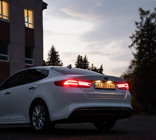 Белый Киа Оптима, объемом двигателя 2.4 л и пробегом 160 тыс. км за 13000 $, фото 19 на Automoto.ua