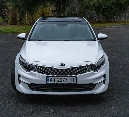 Белый Киа Оптима, объемом двигателя 2.4 л и пробегом 160 тыс. км за 13000 $, фото 7 на Automoto.ua