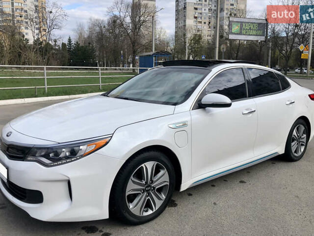 Белый Киа Оптима, объемом двигателя 2 л и пробегом 130 тыс. км за 16500 $, фото 13 на Automoto.ua