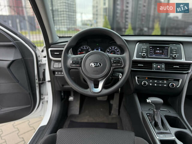 Белый Киа Оптима, объемом двигателя 2.36 л и пробегом 100 тыс. км за 9900 $, фото 19 на Automoto.ua