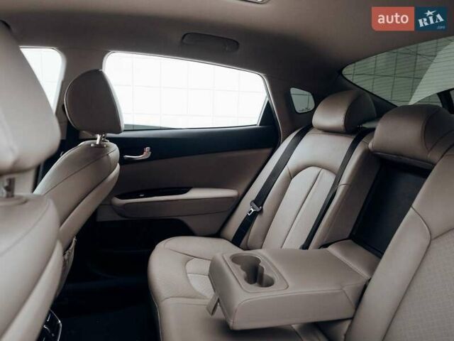 Белый Киа Оптима, объемом двигателя 2.4 л и пробегом 106 тыс. км за 9500 $, фото 14 на Automoto.ua