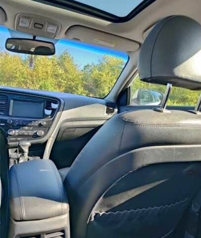 Белый Киа Оптима, объемом двигателя 2 л и пробегом 118 тыс. км за 9100 $, фото 7 на Automoto.ua