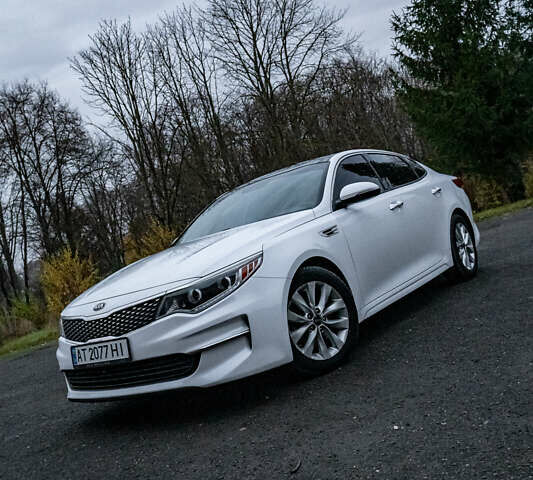 Белый Киа Оптима, объемом двигателя 2.4 л и пробегом 160 тыс. км за 13000 $, фото 1 на Automoto.ua