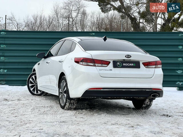 Білий Кіа Оптіма, об'ємом двигуна 2.36 л та пробігом 153 тис. км за 9500 $, фото 15 на Automoto.ua