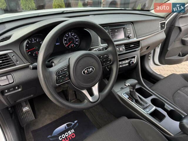 Белый Киа Оптима, объемом двигателя 2.36 л и пробегом 100 тыс. км за 9900 $, фото 13 на Automoto.ua