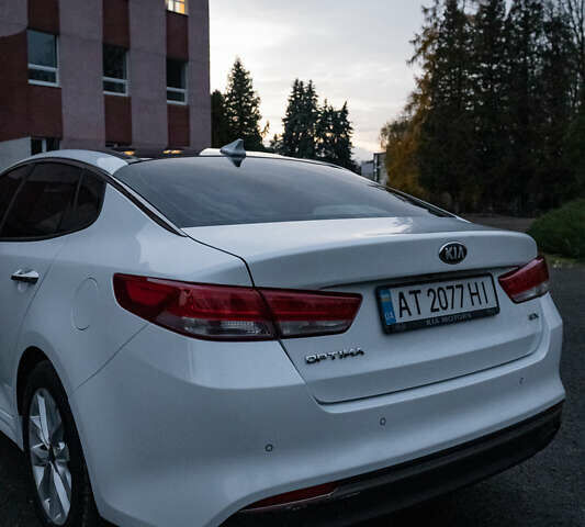 Белый Киа Оптима, объемом двигателя 2.4 л и пробегом 160 тыс. км за 13000 $, фото 15 на Automoto.ua