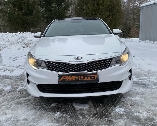 Білий Кіа Оптіма, об'ємом двигуна 2.4 л та пробігом 160 тис. км за 13000 $, фото 9 на Automoto.ua