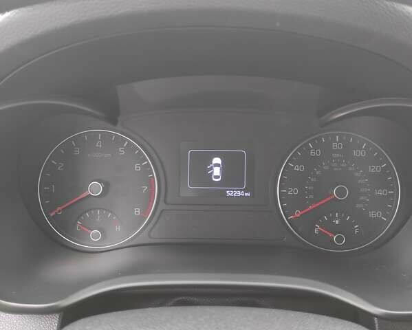 Белый Киа Оптима, объемом двигателя 2.36 л и пробегом 52 тыс. км за 13000 $, фото 4 на Automoto.ua