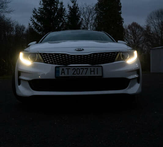 Белый Киа Оптима, объемом двигателя 2.4 л и пробегом 160 тыс. км за 13000 $, фото 14 на Automoto.ua