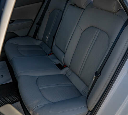 Белый Киа Оптима, объемом двигателя 2.4 л и пробегом 160 тыс. км за 13000 $, фото 35 на Automoto.ua