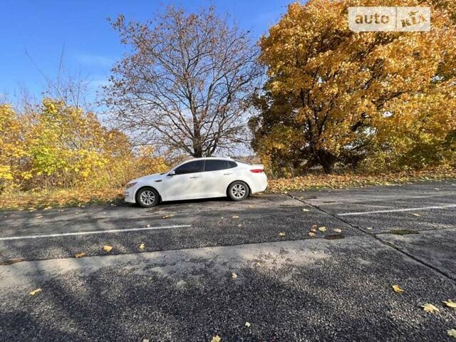 Белый Киа Оптима, объемом двигателя 2.4 л и пробегом 40 тыс. км за 12500 $, фото 1 на Automoto.ua