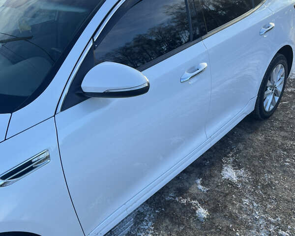 Белый Киа Оптима, объемом двигателя 2.4 л и пробегом 177 тыс. км за 12900 $, фото 20 на Automoto.ua