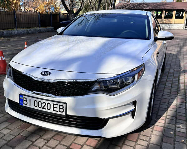 Білий Кіа Оптіма, об'ємом двигуна 2.4 л та пробігом 84 тис. км за 11499 $, фото 10 на Automoto.ua