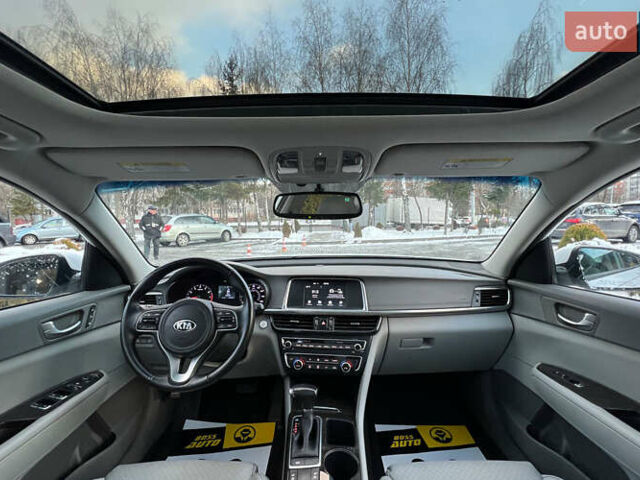 Белый Киа Оптима, объемом двигателя 2.4 л и пробегом 35 тыс. км за 16500 $, фото 14 на Automoto.ua