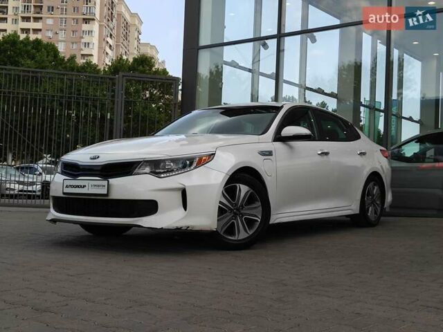 Белый Киа Оптима, объемом двигателя 2 л и пробегом 130 тыс. км за 16000 $, фото 32 на Automoto.ua
