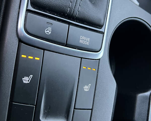 Білий Кіа Оптіма, об'ємом двигуна 2.36 л та пробігом 68 тис. км за 11500 $, фото 30 на Automoto.ua