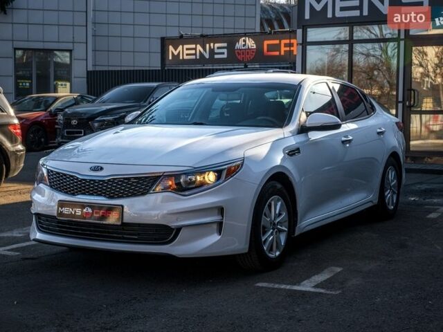 Білий Кіа Оптіма, об'ємом двигуна 2.36 л та пробігом 115 тис. км за 12000 $, фото 3 на Automoto.ua